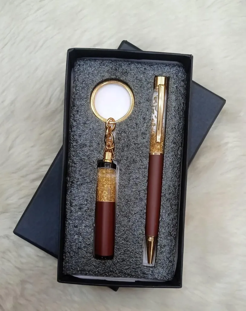 Brown Gold Flake Pen Keychain Set